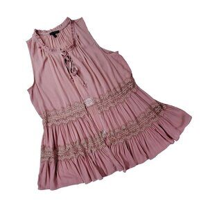 Signature Studio Pink Lace Crepe Ruffled Vest Med